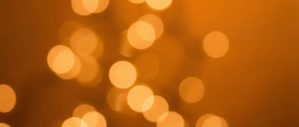 М’яке боке з теплими світловими колами на розмитому фоні